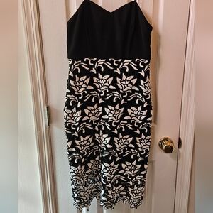 J.O.A. Los Angeles-Bloomingdale NWT Black & White Floral Strapless Dress-Size M